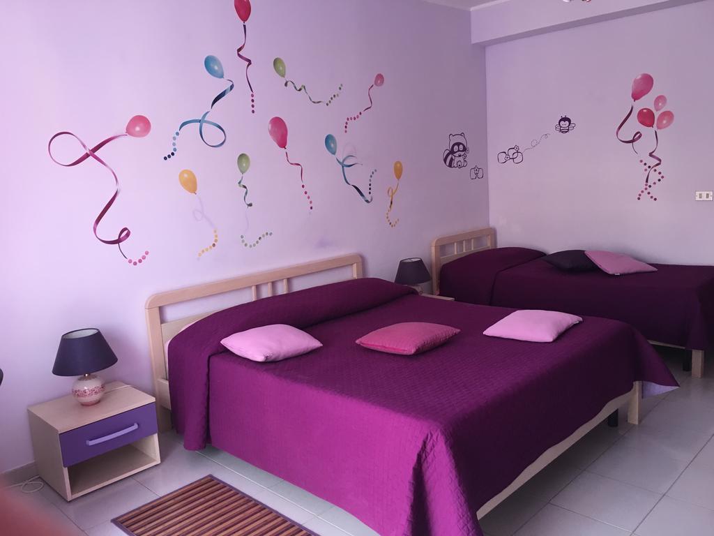 I Colori Dell'Arcobaleno Bed and Breakfast Santo Stefano di Camastra Exterior foto